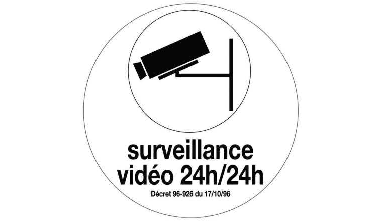 DISQUE 80 SURVEILL VIDEO 24/24